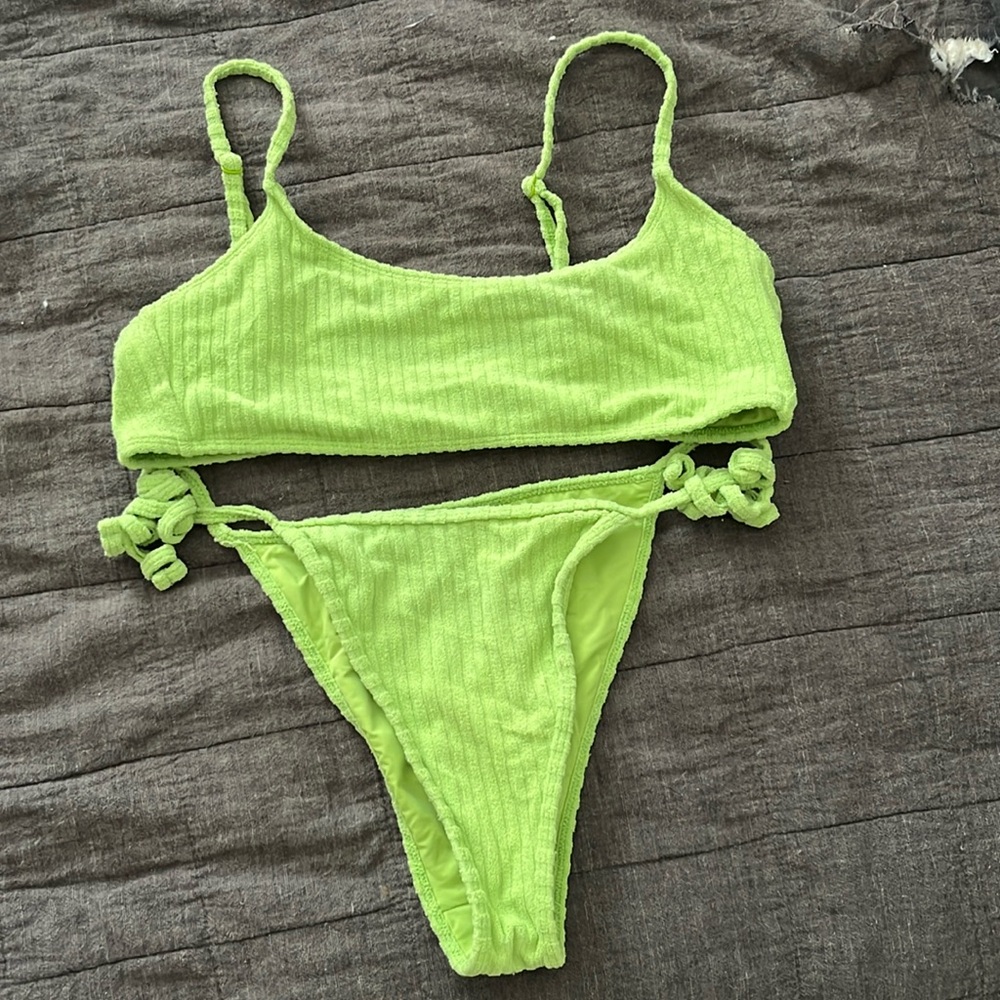 Pacson green bikini- scoop neck top